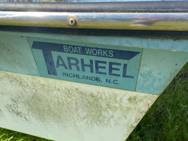 1988 Tar Heel Net Boat