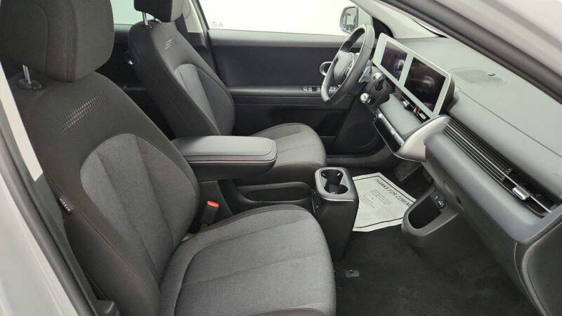 2022 Hyundai Ioniq 5 SE