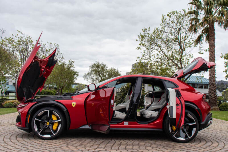 2023 Ferrari Purosangue