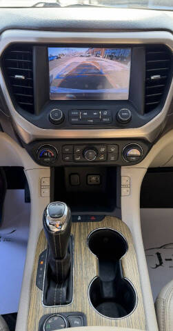 2017 GMC Acadia Denali