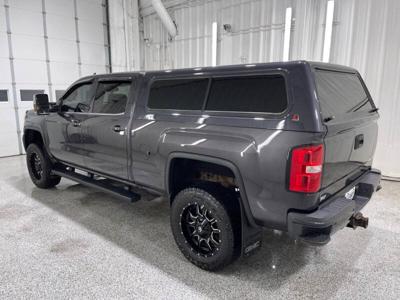 2016 GMC Sierra 2500HD Denali