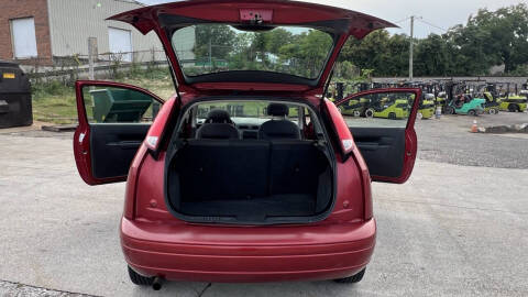 2005 Ford Focus ZX3 S