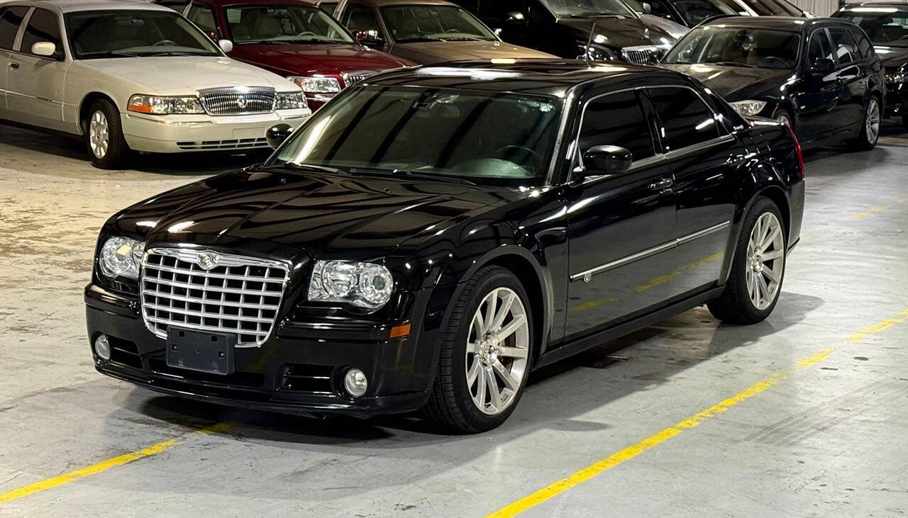 2008 Chrysler 300 for sale at Carnival Car Company in Victoria, TX