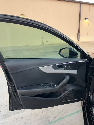 2017 Audi A4 2.0T quattro Prestige