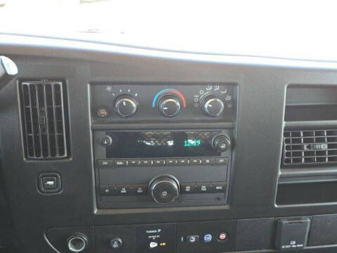 2024 GMC Savana 2500