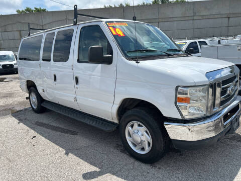 2014 Ford E-Series E-350 SD XLT