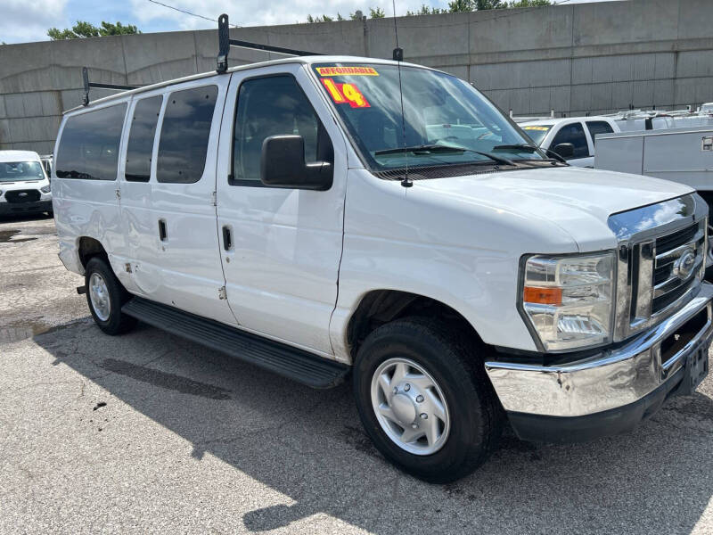 2014 Ford E-Series E-350 SD XLT