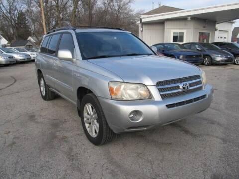 2006 Toyota Highlander Hybrid for sale at St. Mary Auto Sales in Hilliard OH