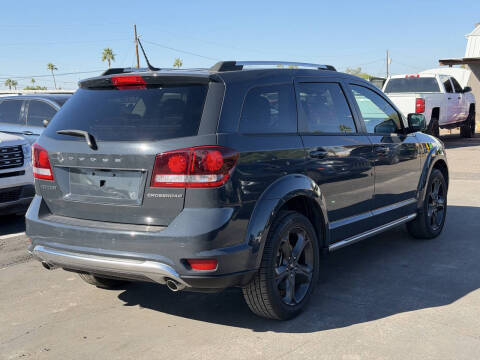 2018 Dodge Journey Crossroad