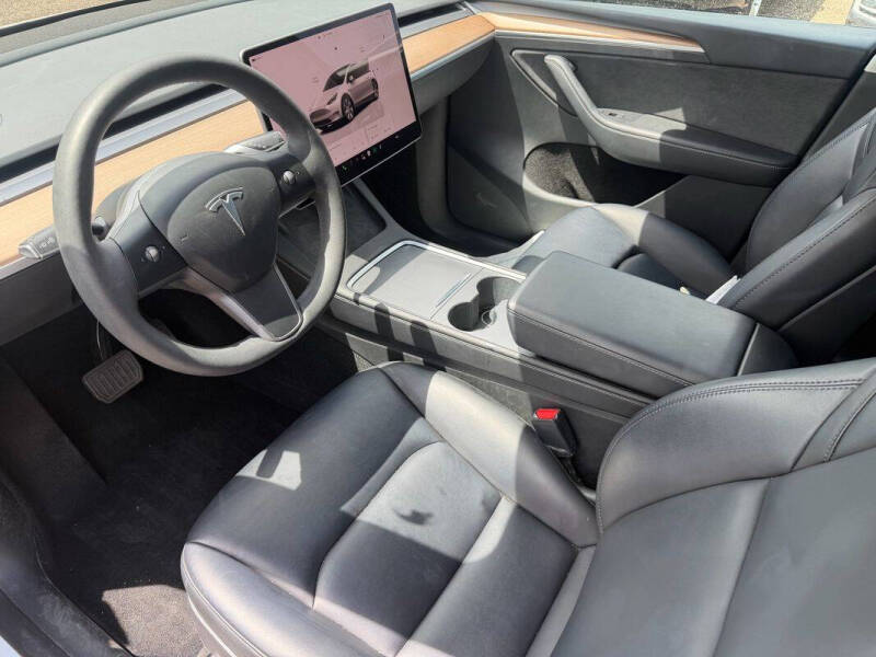 2023 Tesla Model Y Long Range