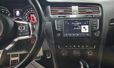 2016 Volkswagen Golf GTI