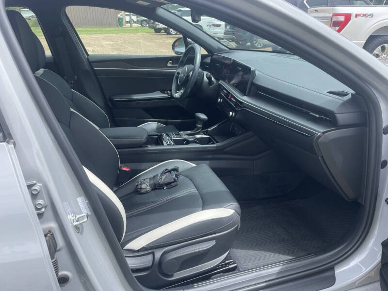 2025 Kia K5