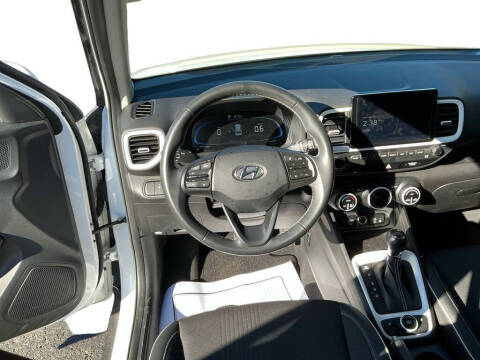 2024 Hyundai Venue Limited