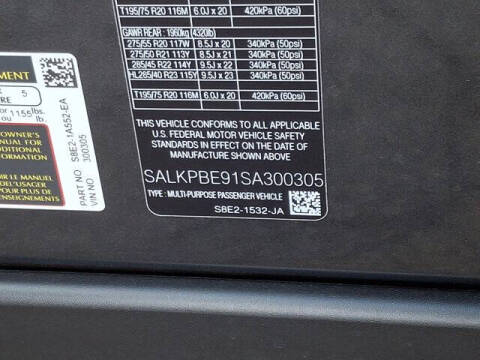 2025 Land Rover Range Rover P530 SE LWB