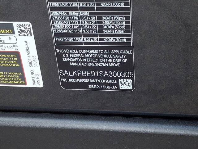 2025 Land Rover Range Rover P530 SE LWB