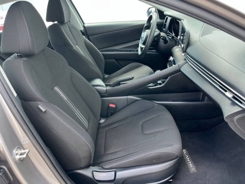 2023 Hyundai Elantra