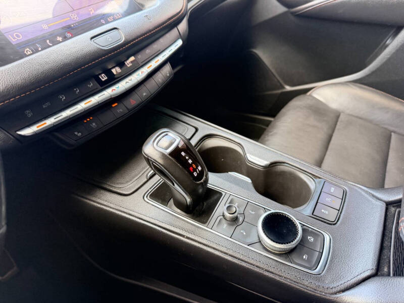 2019 Cadillac XT4 Sport