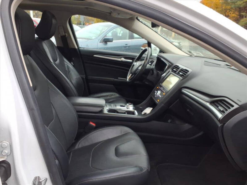 2020 Ford Fusion Energi Titanium