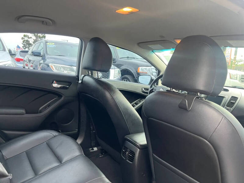 2017 Kia Forte EX