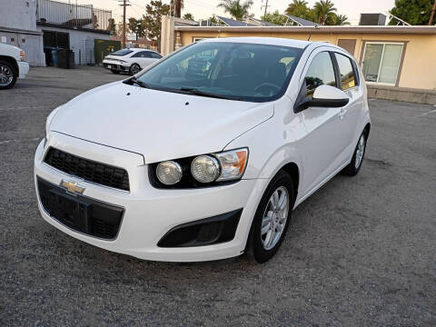 2016 Chevrolet Sonic LT Auto