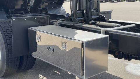 2026 Freightliner M2 106