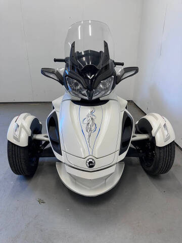 2014 Can-Am Spyder ST SE5