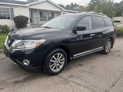 2015 Nissan Pathfinder for sale at Paramount Motors in Taylor MI