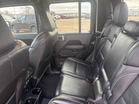 2022 Jeep Gladiator Overland