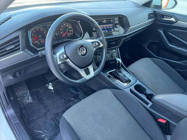 2020 Volkswagen Jetta Sedan - $17,997