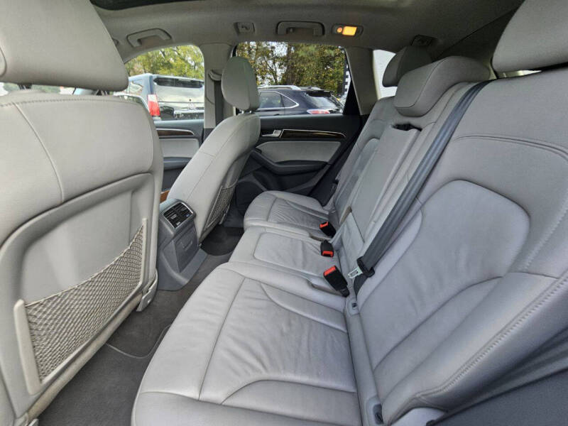 2015 Audi Q5 2.0T quattro Premium Plus