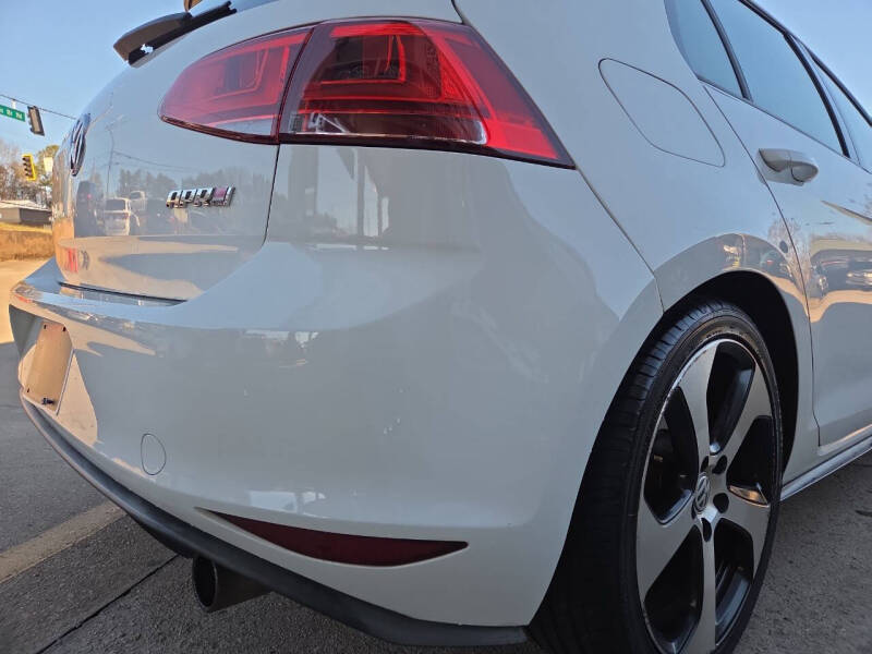 2015 Volkswagen Golf GTI SE