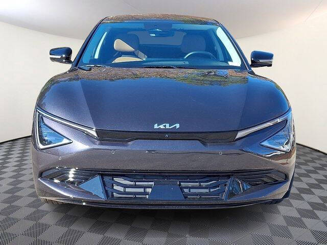 2025 Kia EV6 Wind