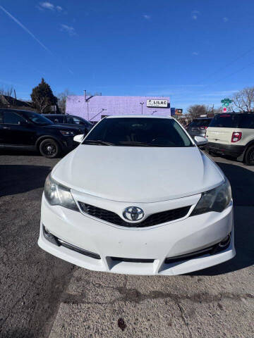 2014 Toyota Camry SE