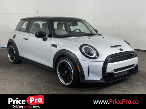 2023 MINI Hardtop 2 Door