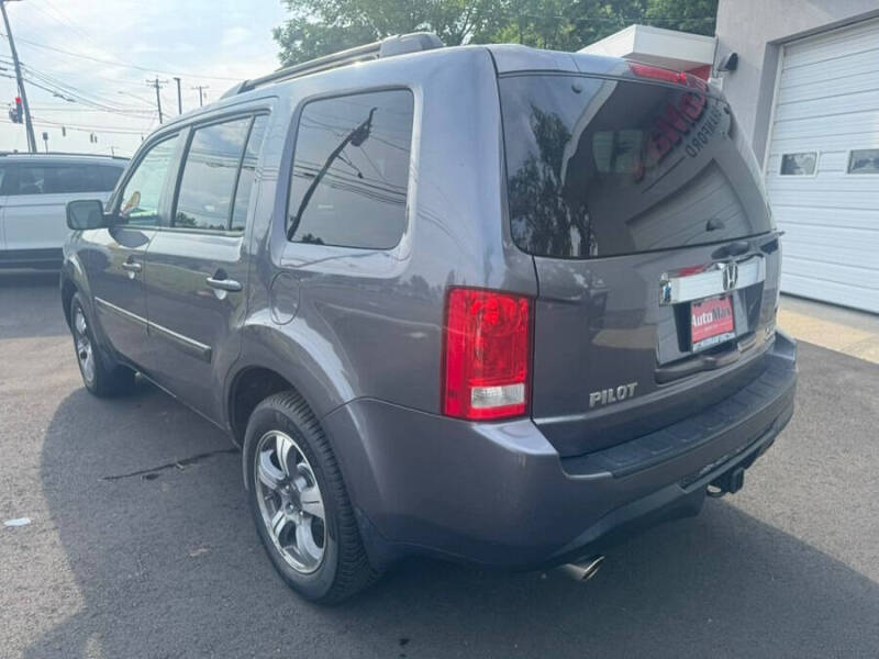 2015 Honda Pilot SE