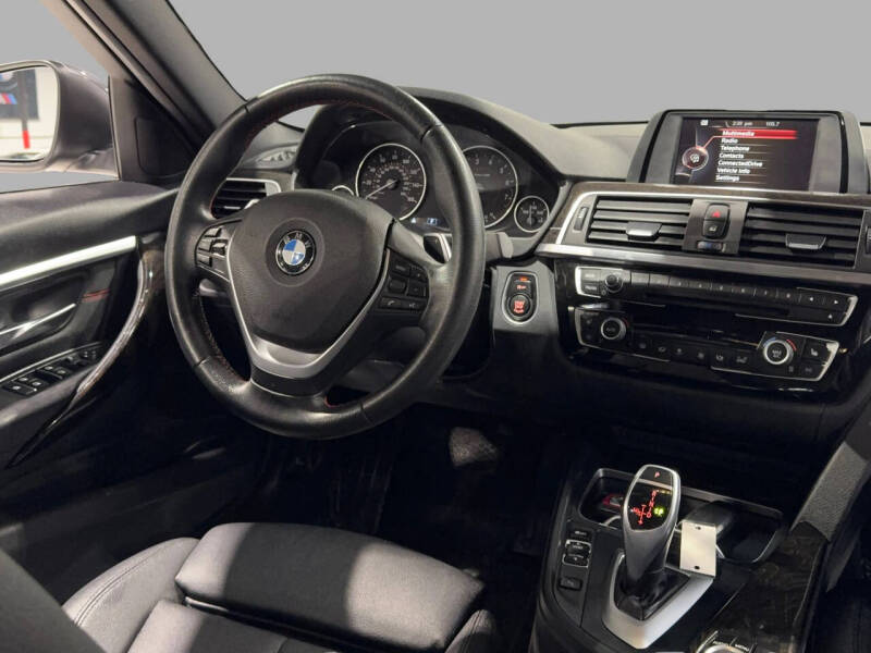 2017 BMW 3 Series 330i