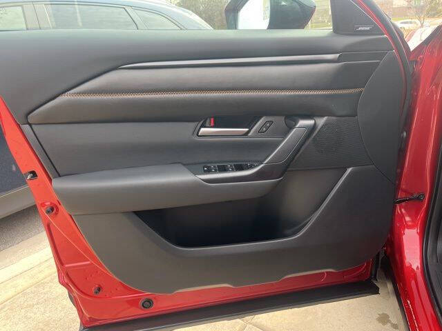 2026 Mazda CX-50 Hybrid Premium