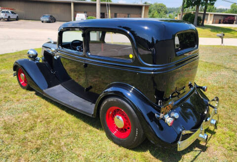 1934 Ford Tudor