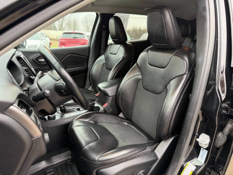 2019 Jeep Cherokee Latitude Plus