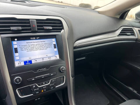 2019 Ford Fusion Hybrid SE