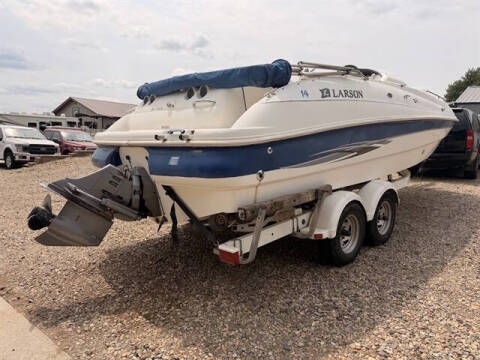2000 Larson Boats 233 Escape