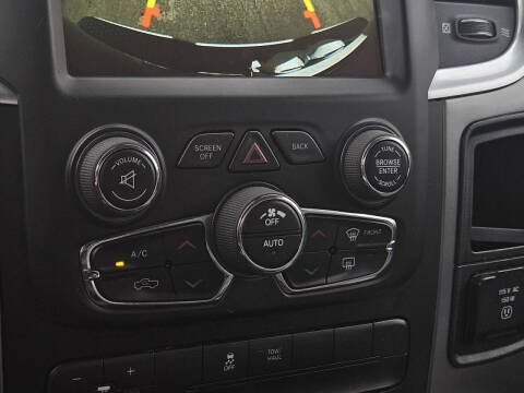 2023 RAM 1500 Classic SLT