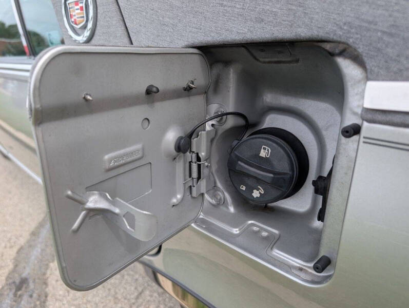 2005 Cadillac DeVille