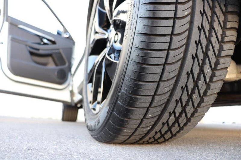 2023 Land Rover Range Rover Evoque P250 SE