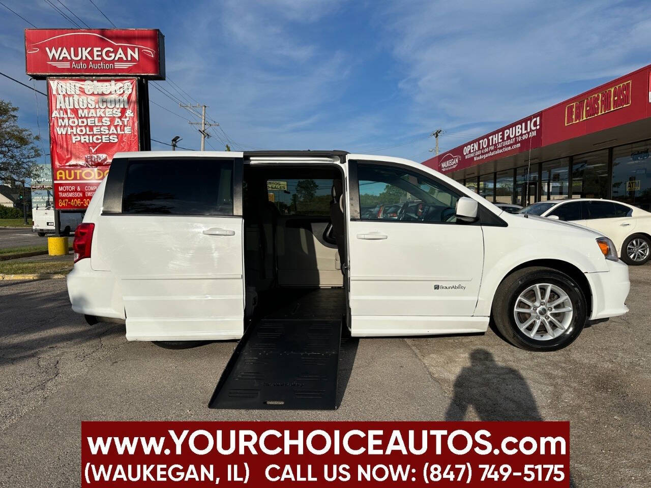 2016 Dodge Grand Caravan SXT's photo