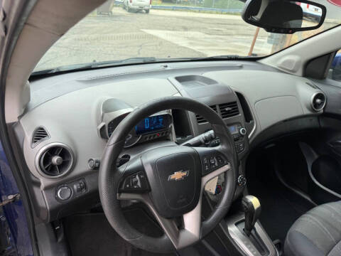 2013 Chevrolet Sonic LT Auto
