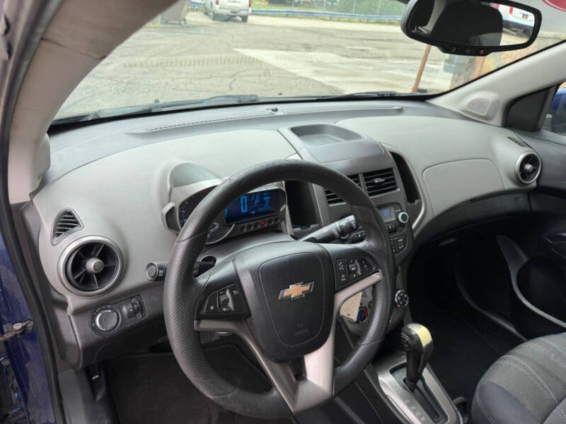 2013 Chevrolet Sonic LT Auto