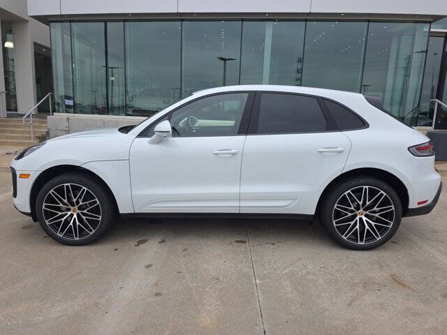 2026 Porsche Macan