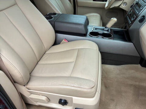 2012 Ford Expedition XLT