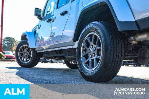 2023 Jeep Gladiator Overland